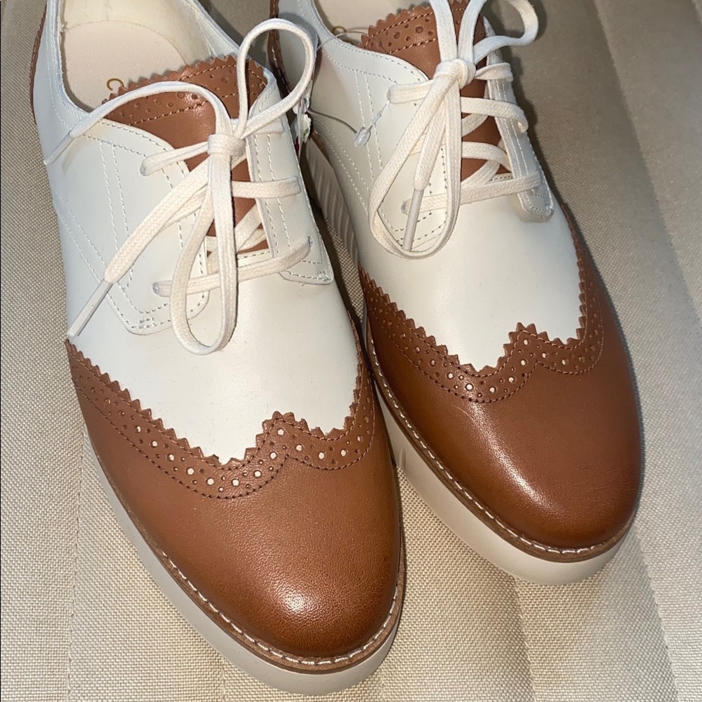NWT COLE HAAN Womens 9.5 (B) Oxford Wingtips Office Elevated Shoes - Picture 3 of 7